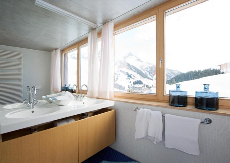 Berg:Doktr Appartements Warth  Buitenkant foto